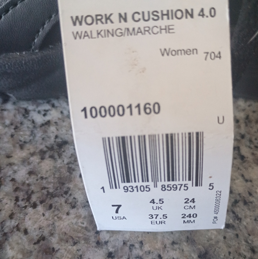CLEARANCE Reebok DMXride All-Black Memorytech Ortholite Sneakers - Picture 8 of 8